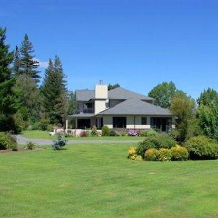Tui Lodge Turangi Ngoại thất bức ảnh